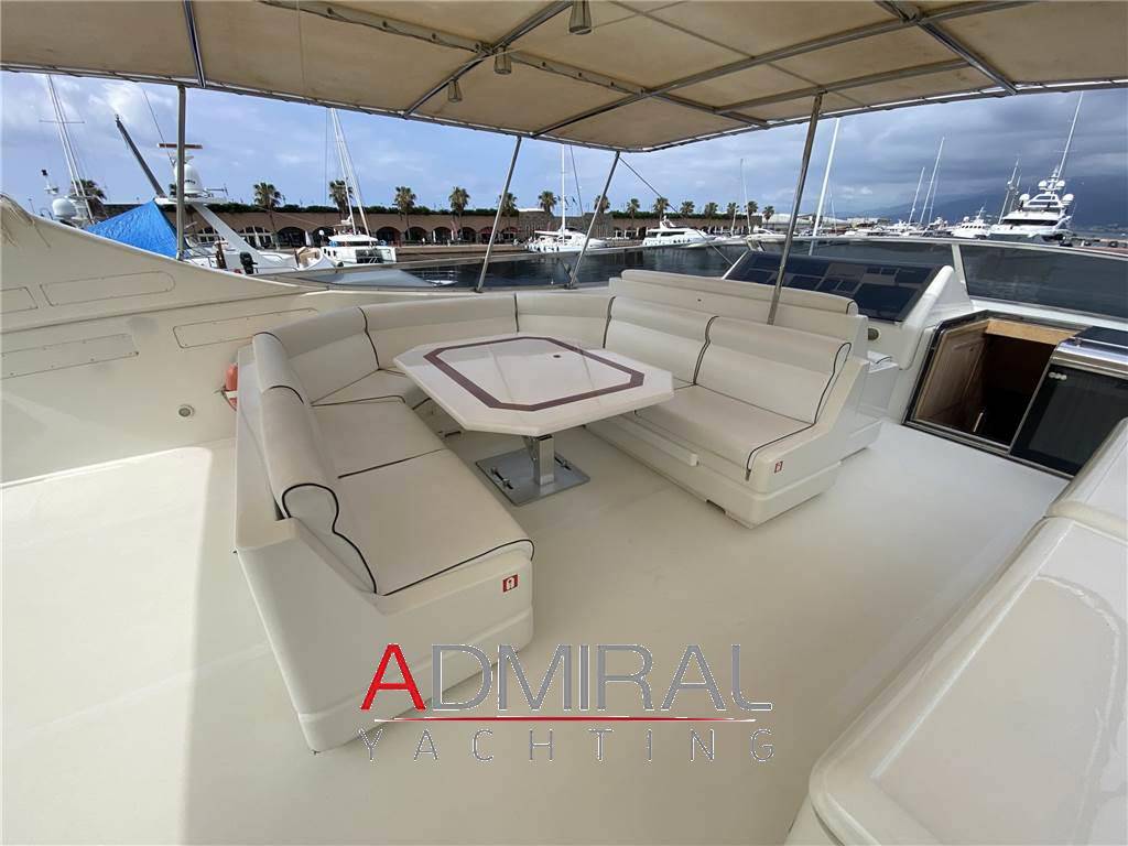 Falcon yachts 85