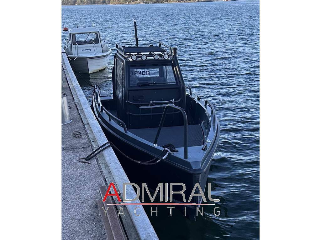 Xo boats Dfndr 8
