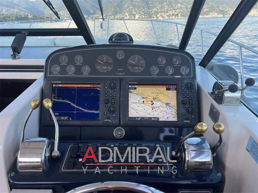 Tiara yachts 3500 open