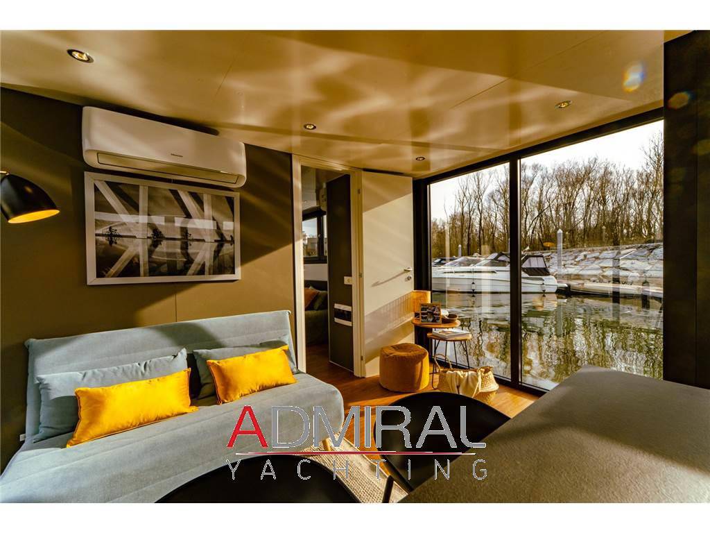Houseboat - h20 design Dc3