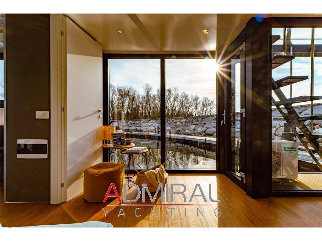 Houseboat - h20 design Dc3