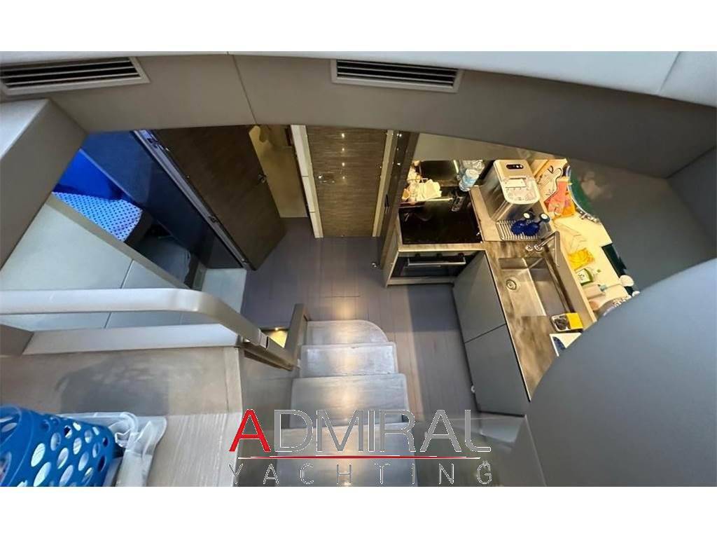 Austin parker Ap 48 sundeck