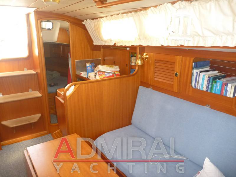 Hallberg rassy 34