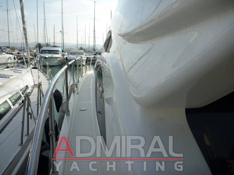 Ferretti 430 fly