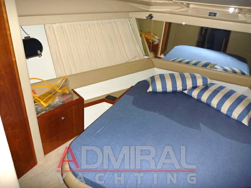 Ferretti 430 fly