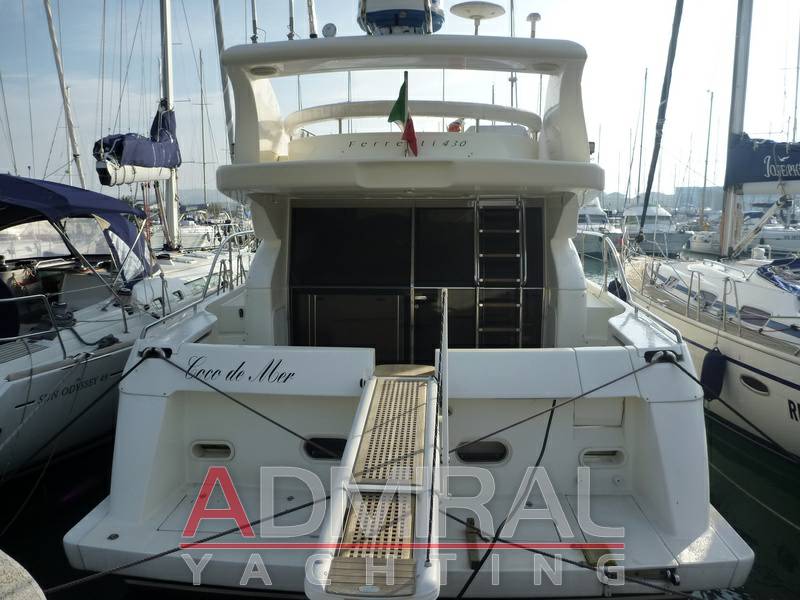 Ferretti 430 fly