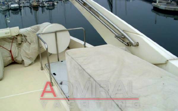 Ferretti 731