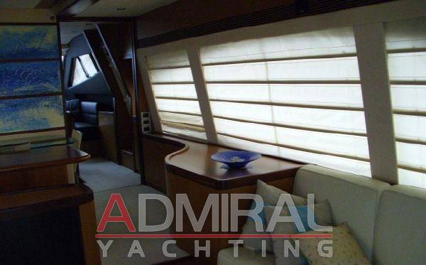 Ferretti 731