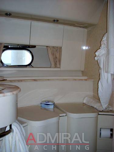 Ferretti 175