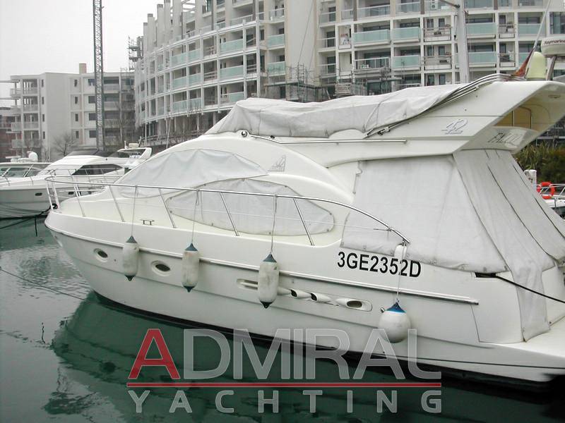 Azimut 42