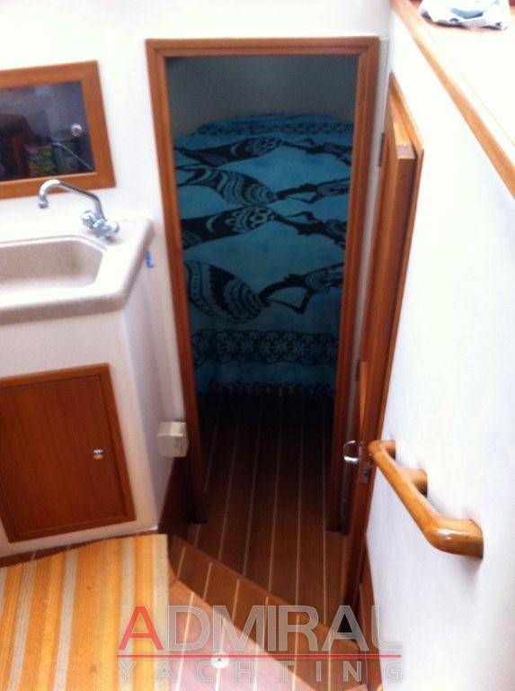 Riviera 33