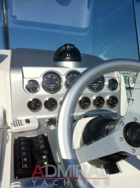 Pirelli 1000 cabin