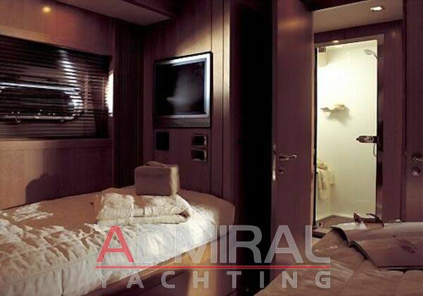 Sunseeker Predator 108