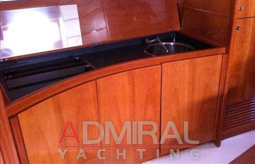 Pershing 50