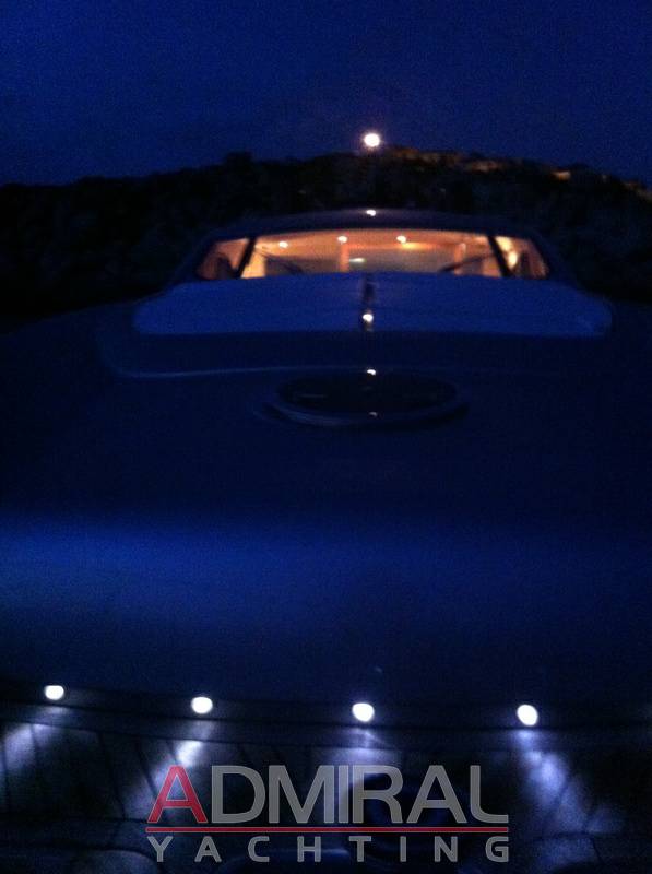Pershing 76