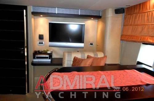 Azimut 68 s