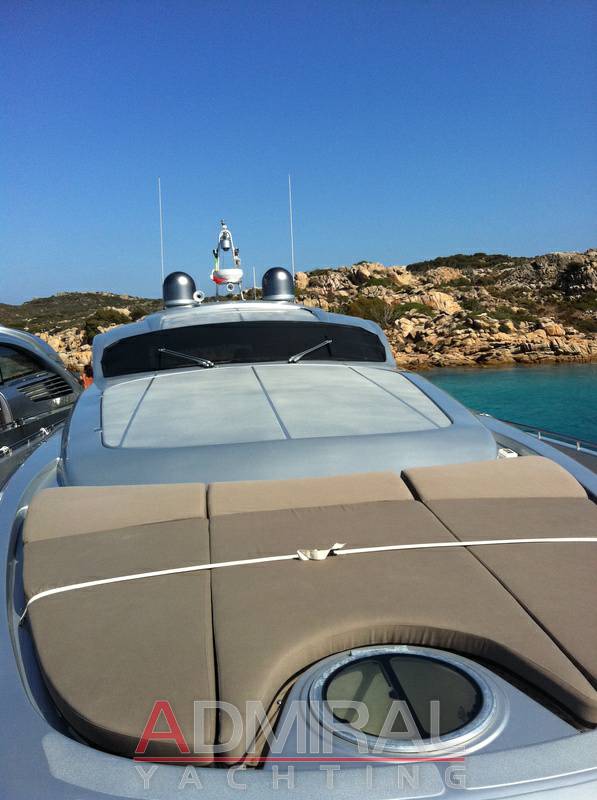 Pershing 88