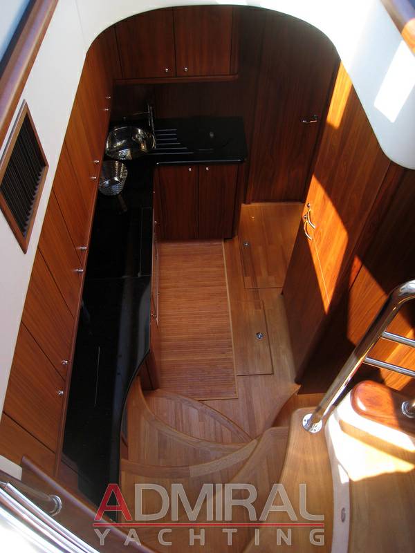 Sunseeker Predator 52