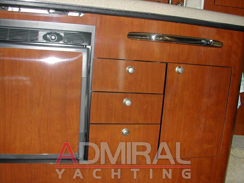 Searay 335