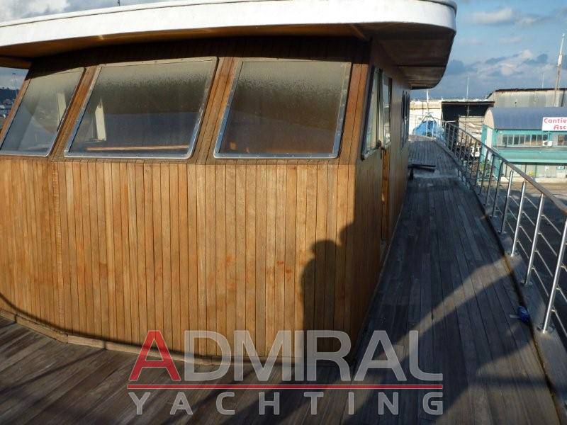 Custom Navetta 34 metri