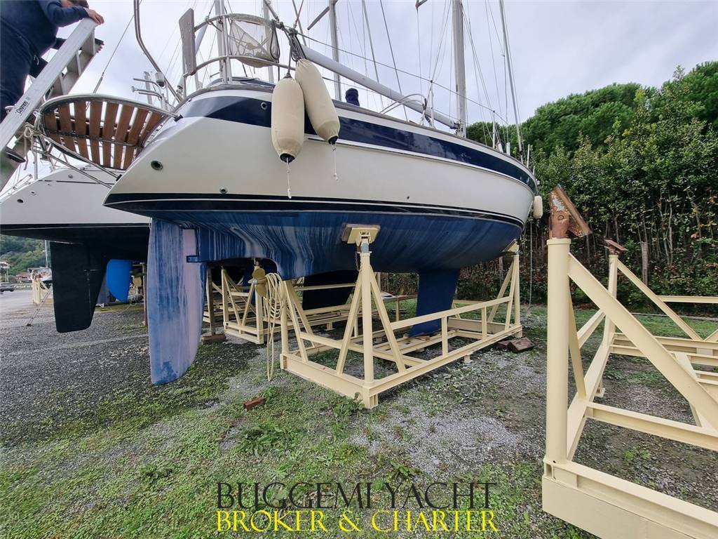 Hallberg rassy Hr 34 frers