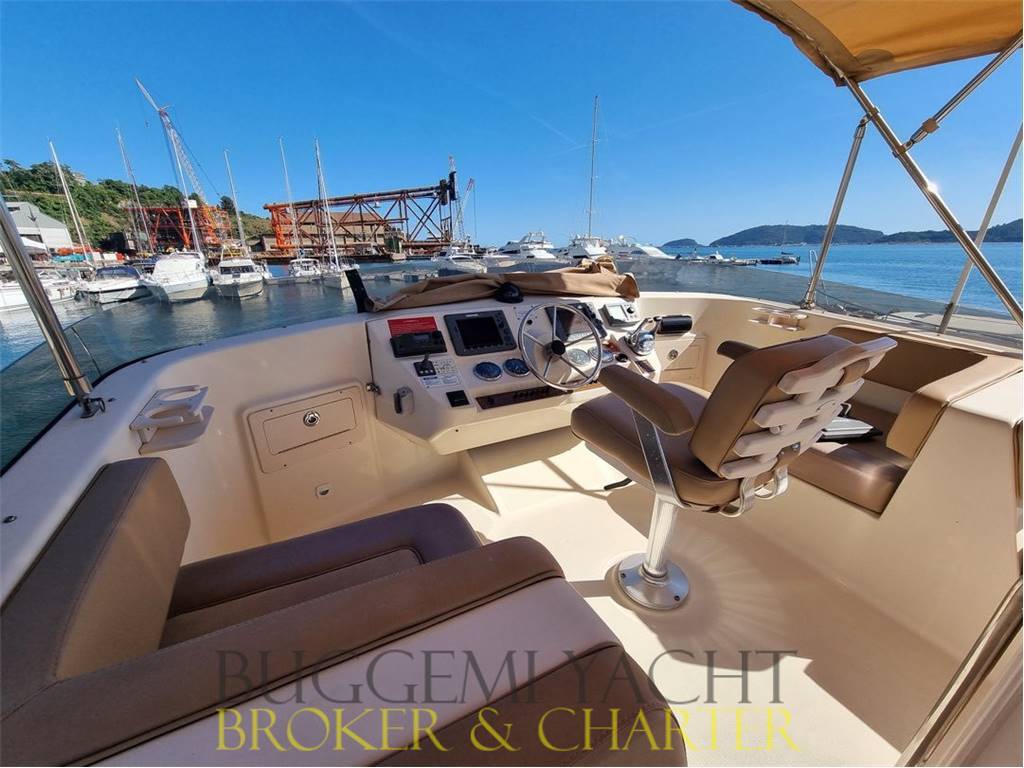 Mainship 400 trawlers