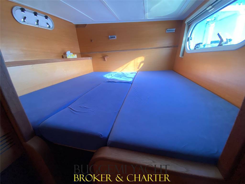 Catana 471