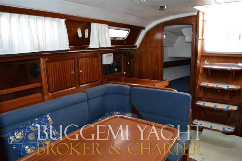 Bavaria 37 cruiser