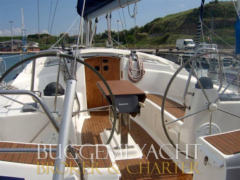Bavaria 43 cruiser