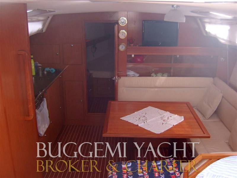 Bavaria 43 cruiser