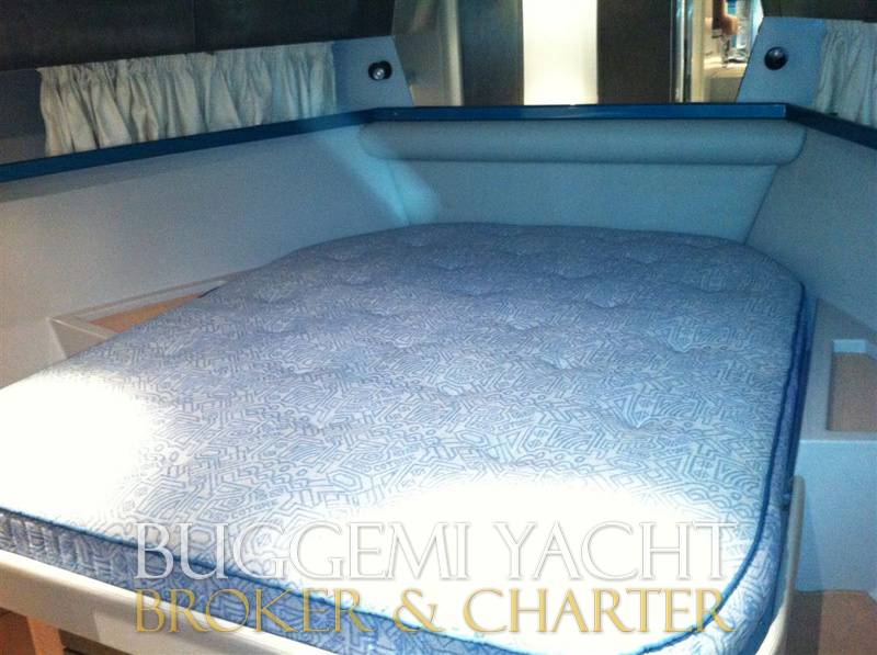 Ferretti 44 s