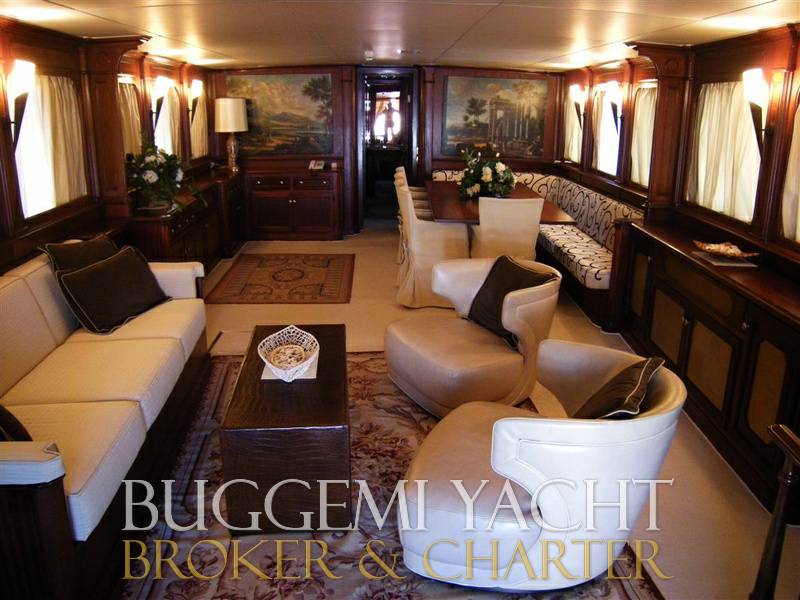Benetti 34 m