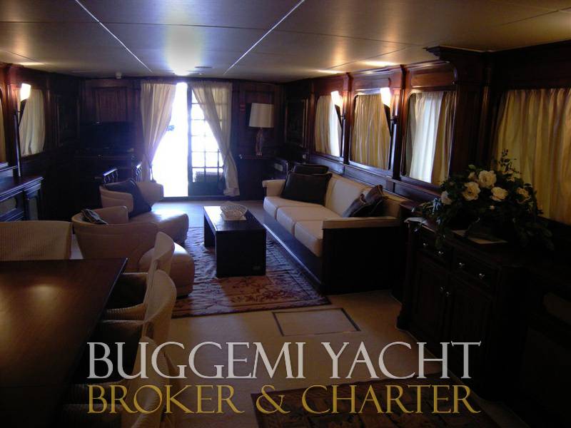 Benetti 34 m