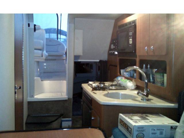 Crowline 270 cr
