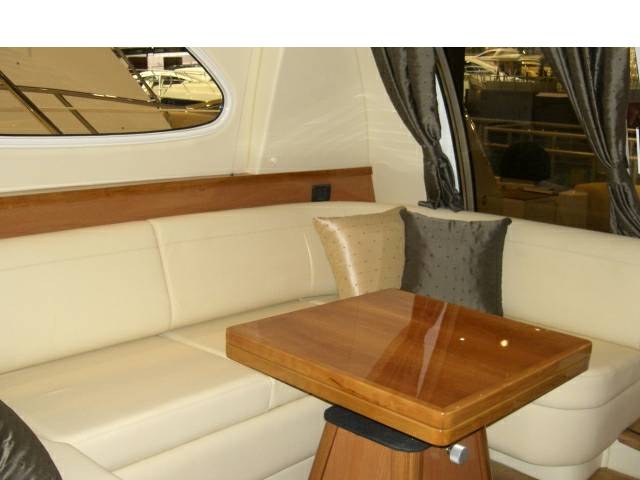 Sealine 42 Ì¸ 5 - 3 cabine