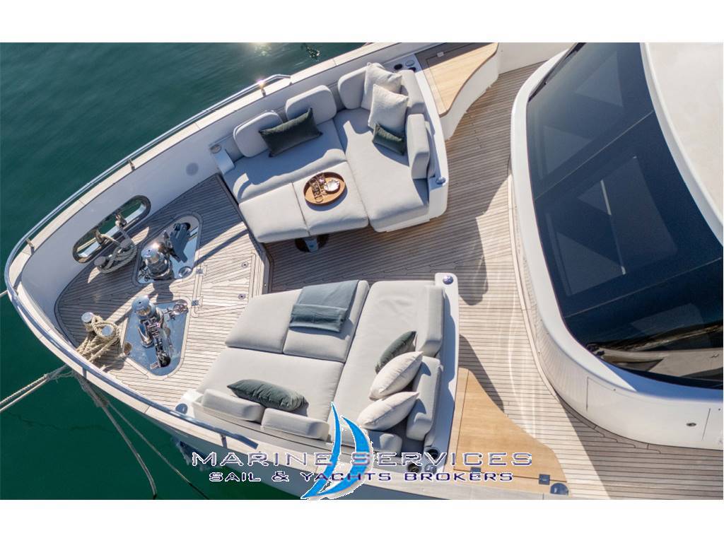 Azimut Magellano 25 metri