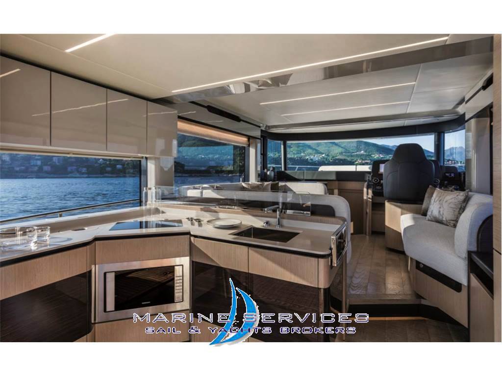 Absolute Navetta 48