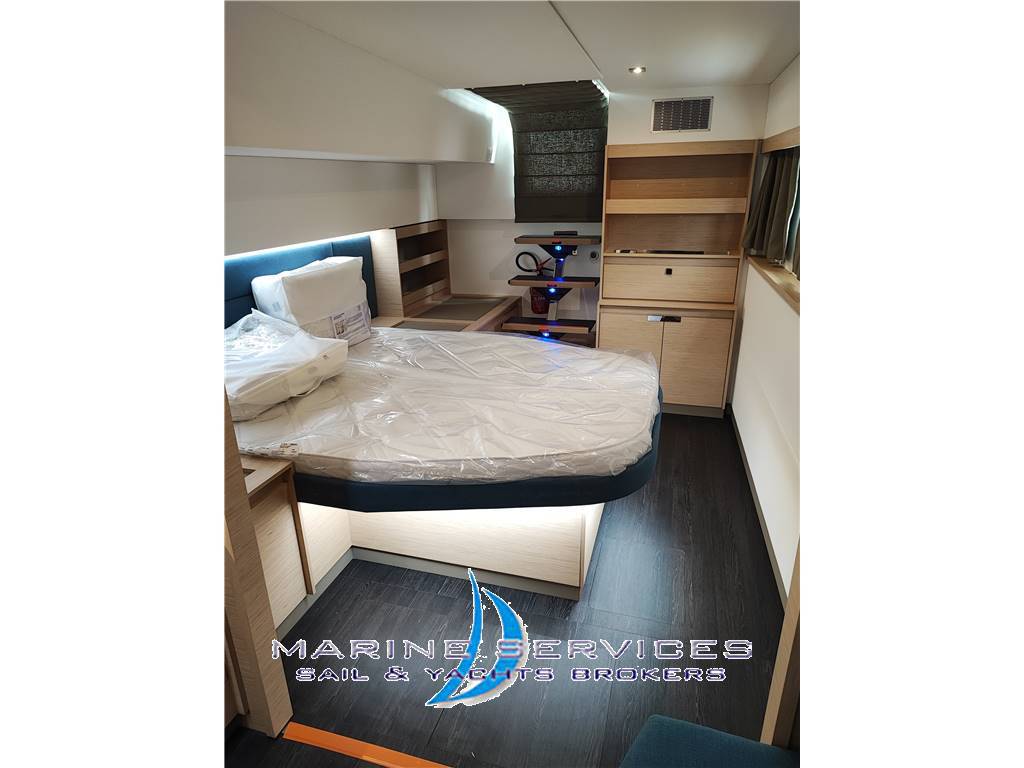 Fountaine pajot Aura 51