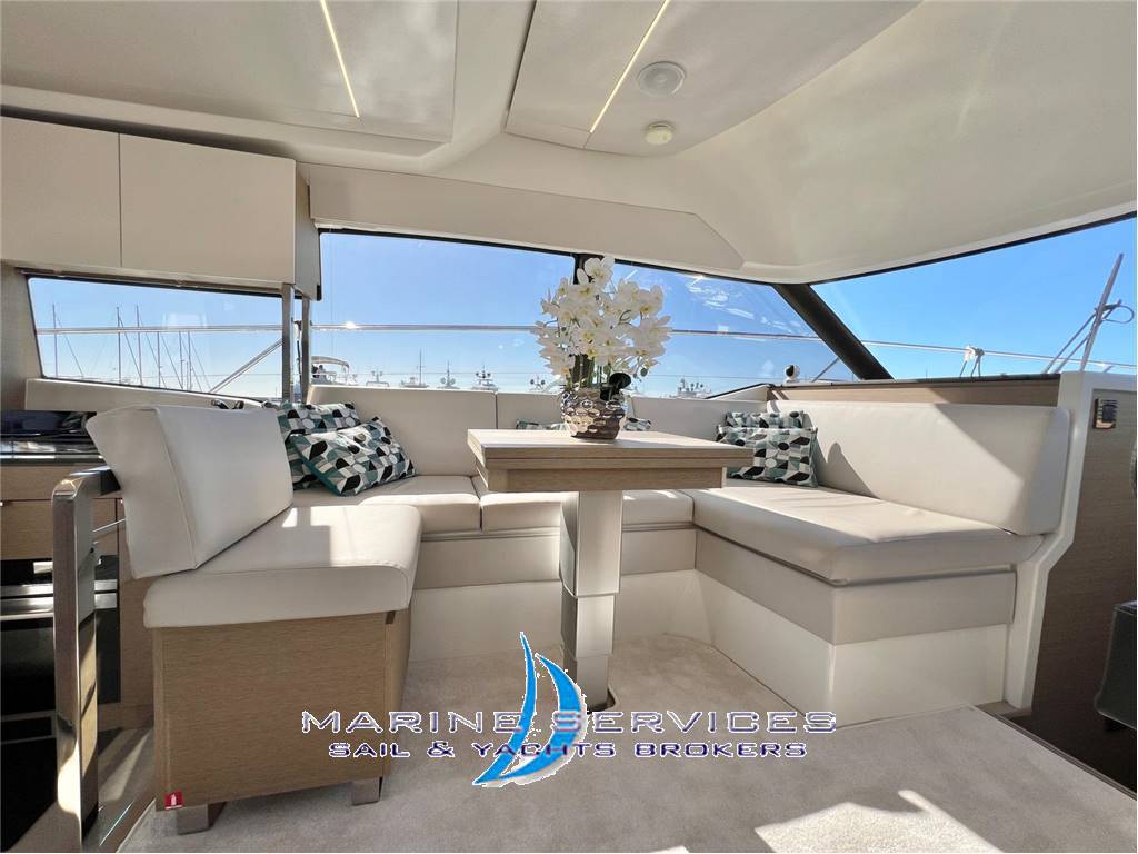 Prestige 420 fly