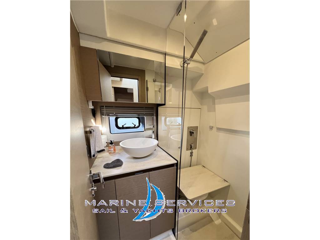 Prestige 420 fly