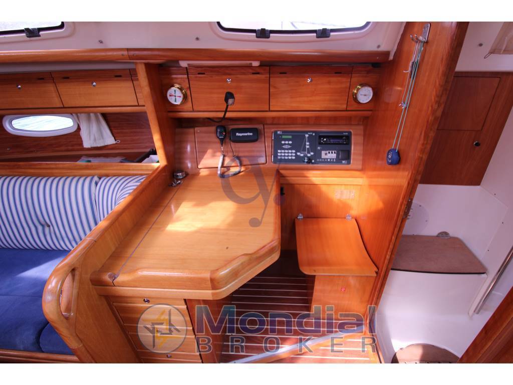 Bavaria 38 cruiser
