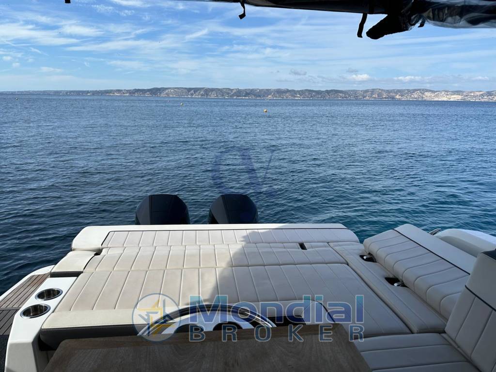 Jeanneau Leader 33