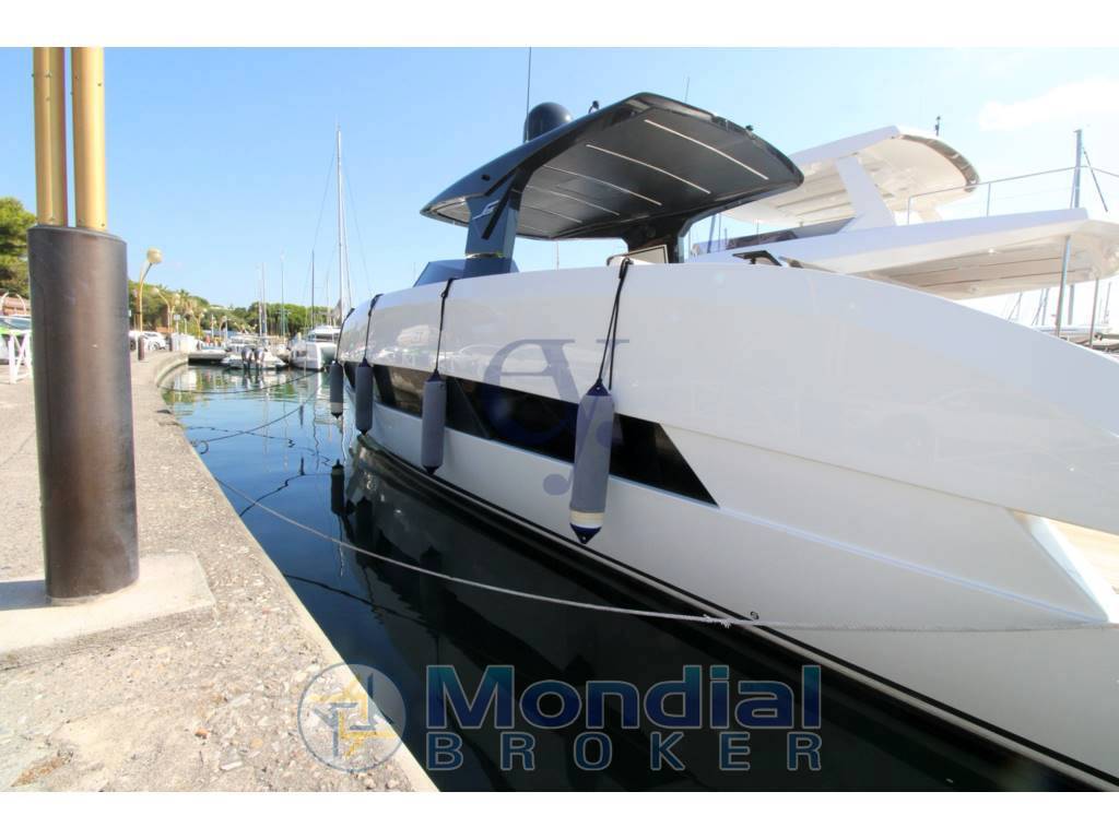 Manda yachts S05