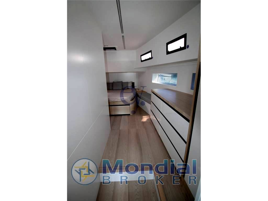 Manda yachts S05