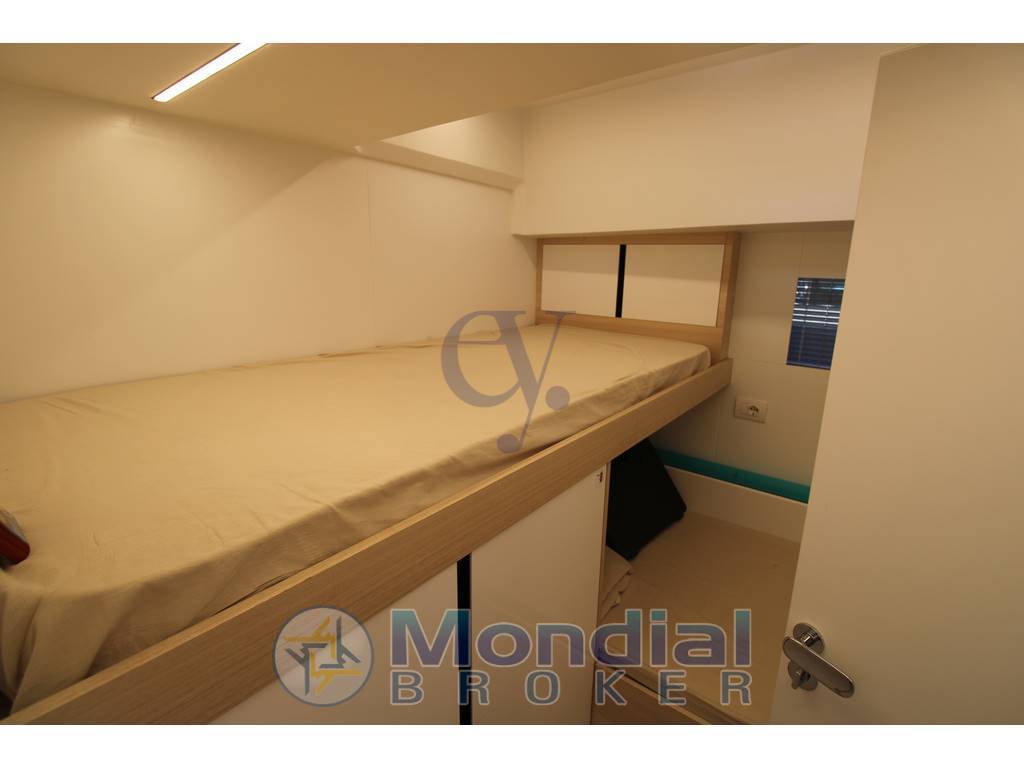 Manda yachts S05