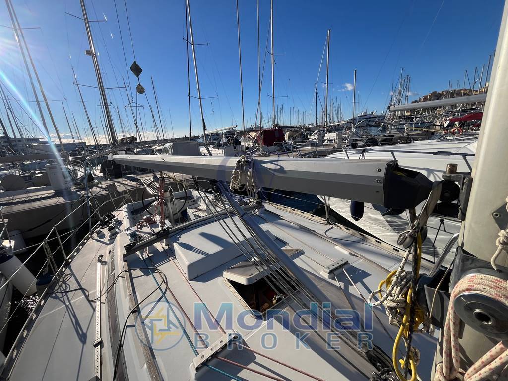 Beneteau First 38