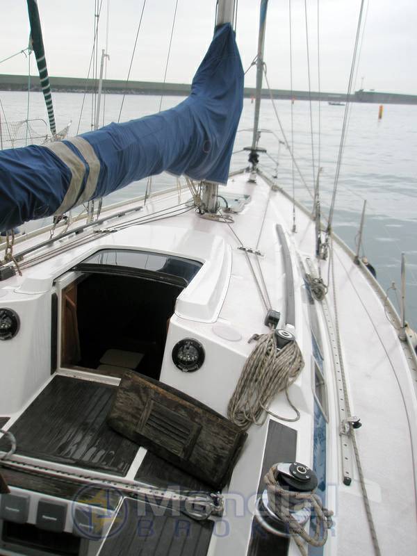 Del pardo Grand soleil 343