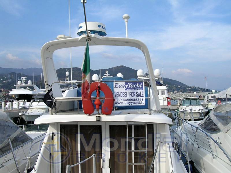Marine project Princess 315 fly