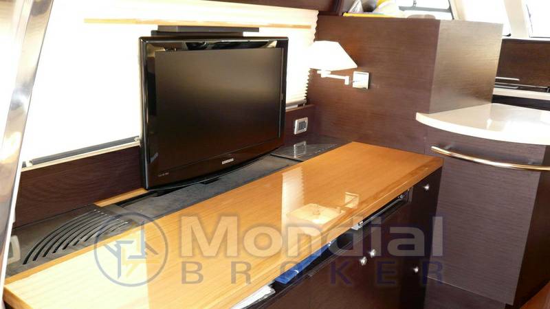 Cranchi Atlantique 50