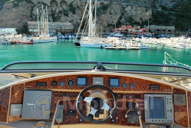 Marquis Carver 60